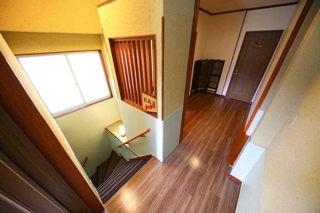Ryokan Izumoya Yufu Exteriör bild